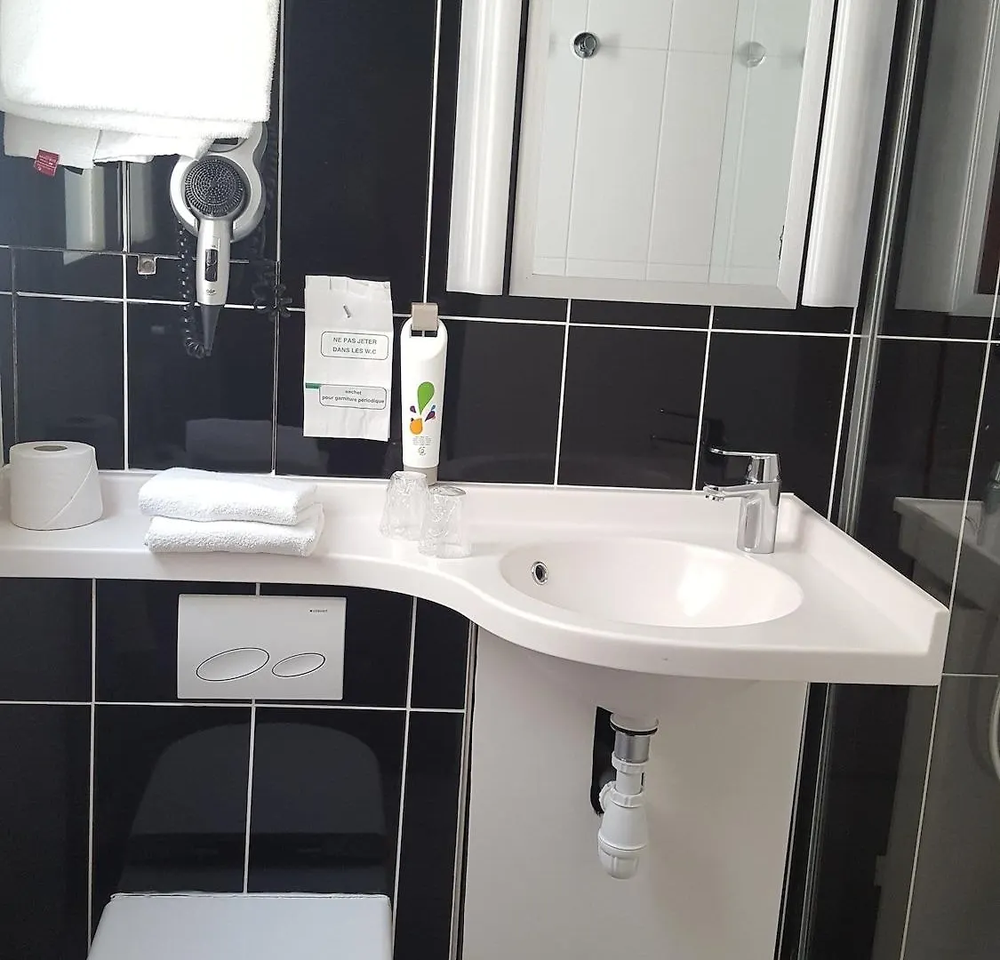 Ibis Styles Paris Pigalle Montmartre 3*,  France