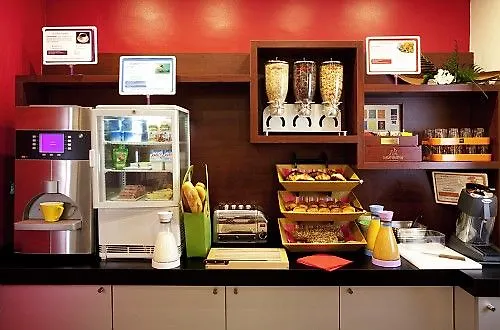 Ibis Styles Paris Pigalle Montmartre 3*,